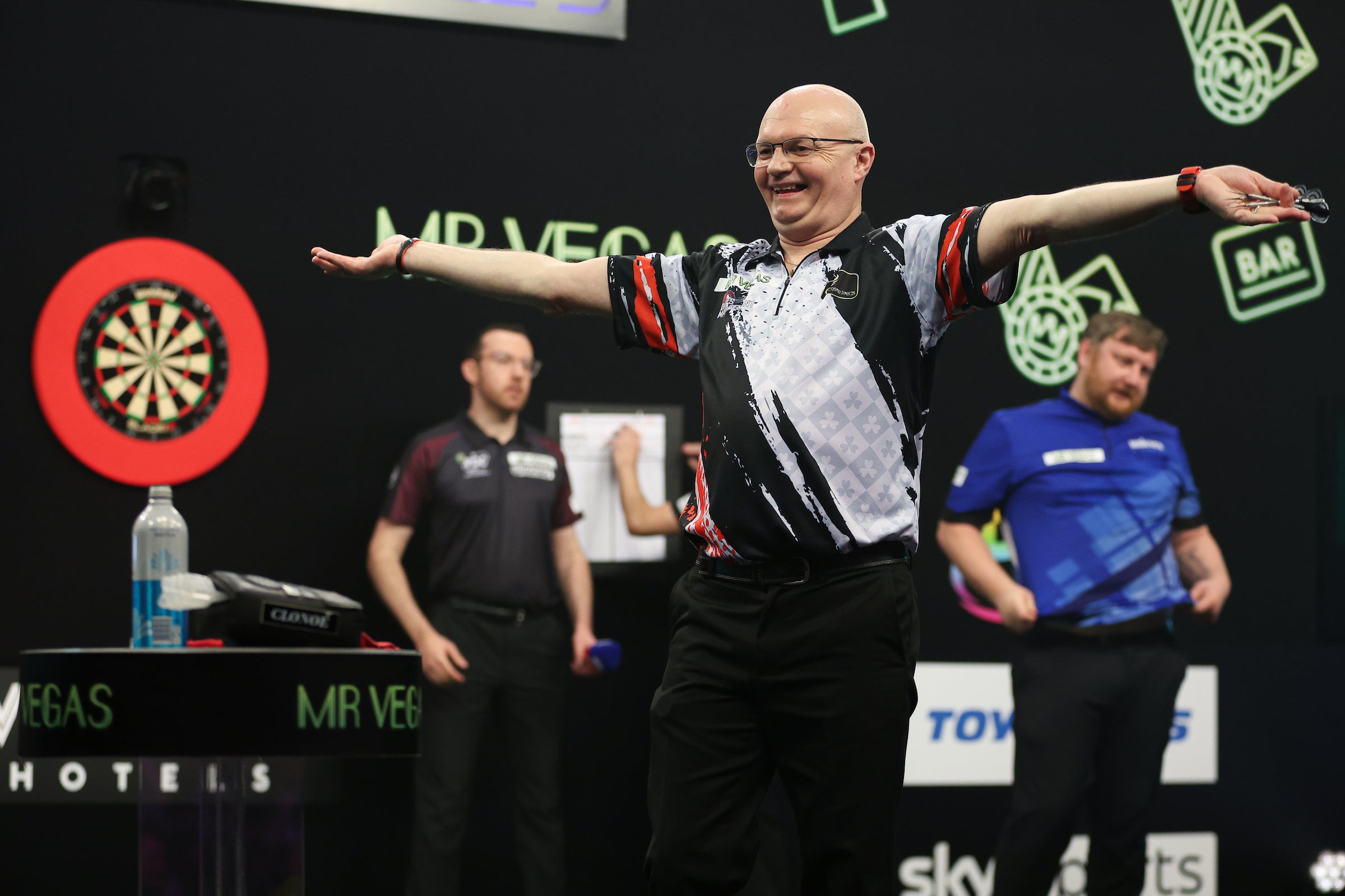Mickey Mansell Darts | Darts Corner