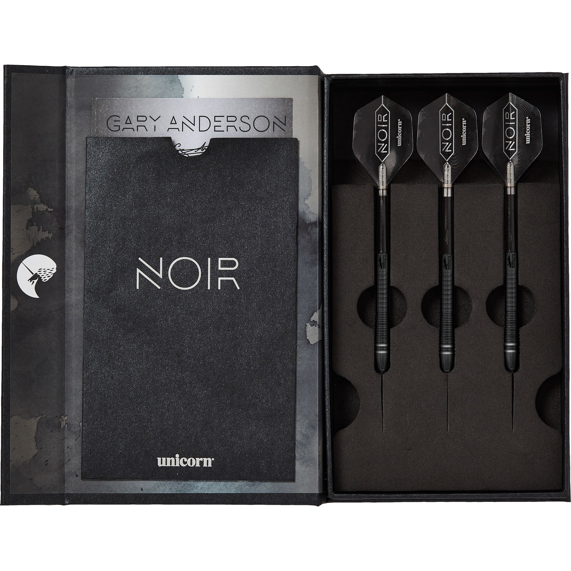 商品画像：Amazon.com : Unicorn Professional Darts Set | Gary 'The 2